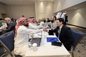 Suudi müteahhitler yol ve geri dönüşüm projeleri için Türk müteahhitlerle buluştu 