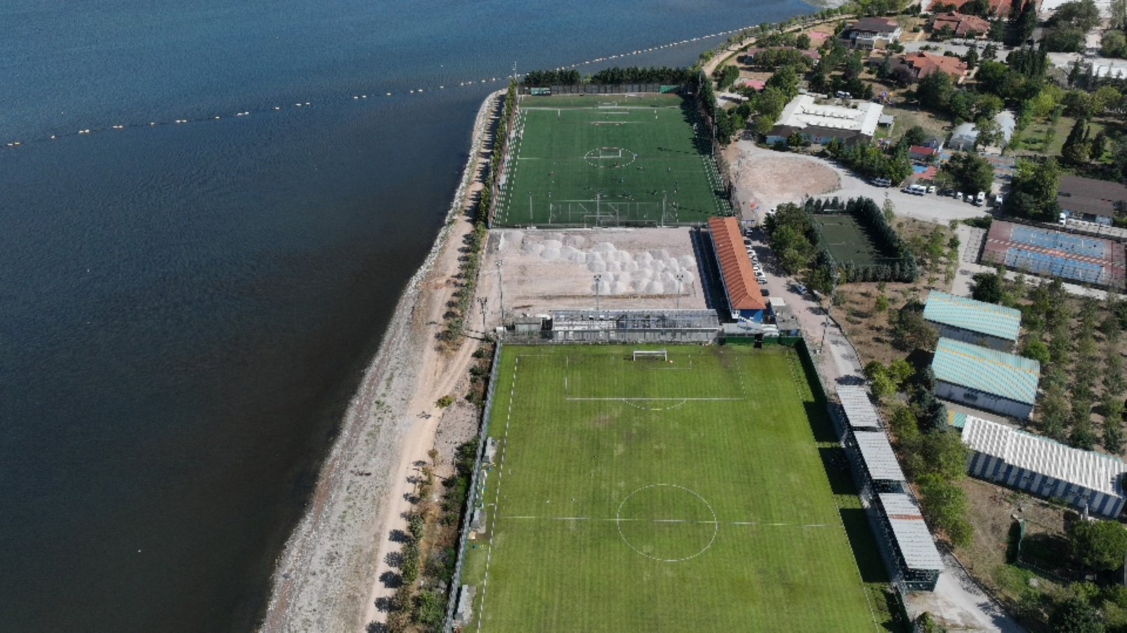 Winsan tesislerine yeni saha yapılıyor