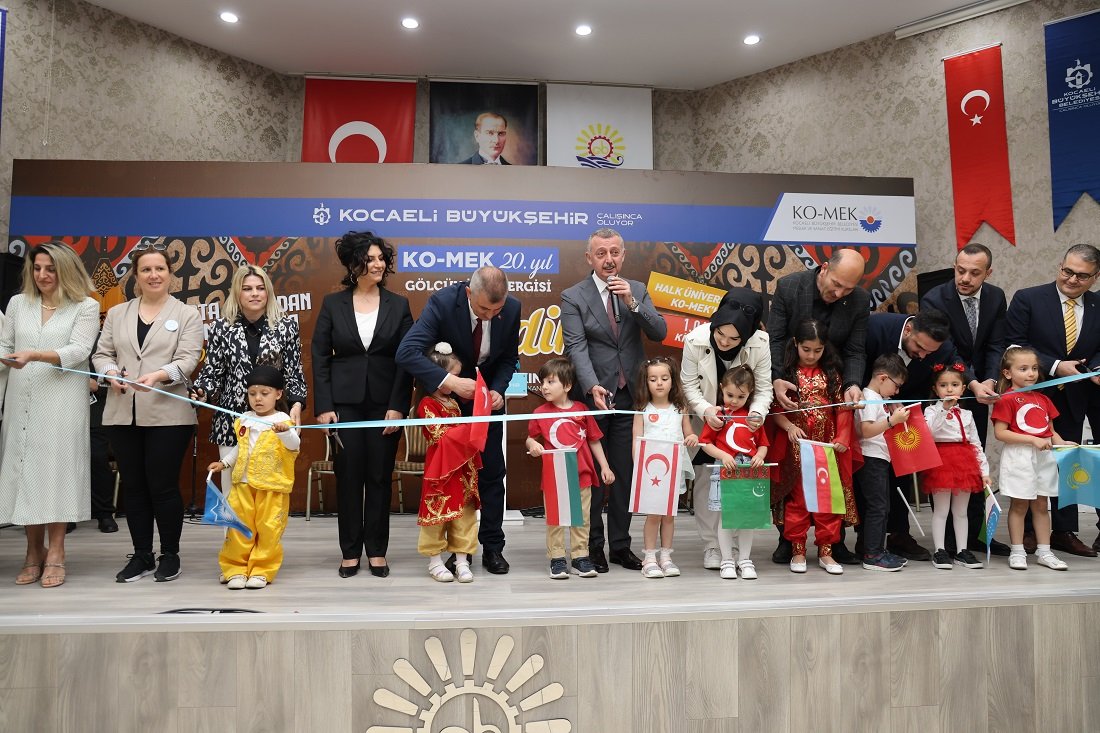 KO-MEK 20. yıl ilçe sergileri sona yaklaşıyor