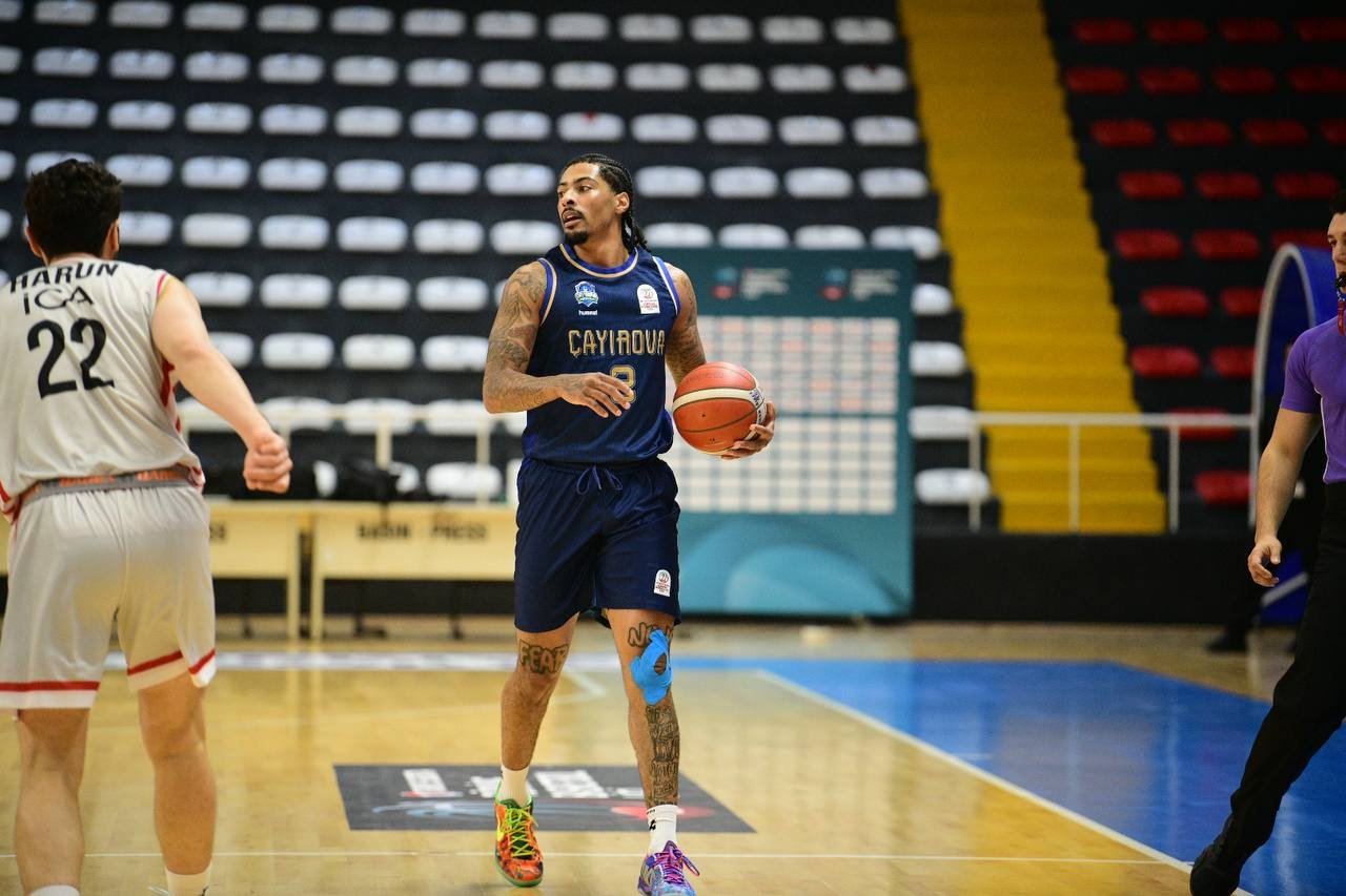 Çayırova Belediyesi, deplasmandan galibiyetle döndü