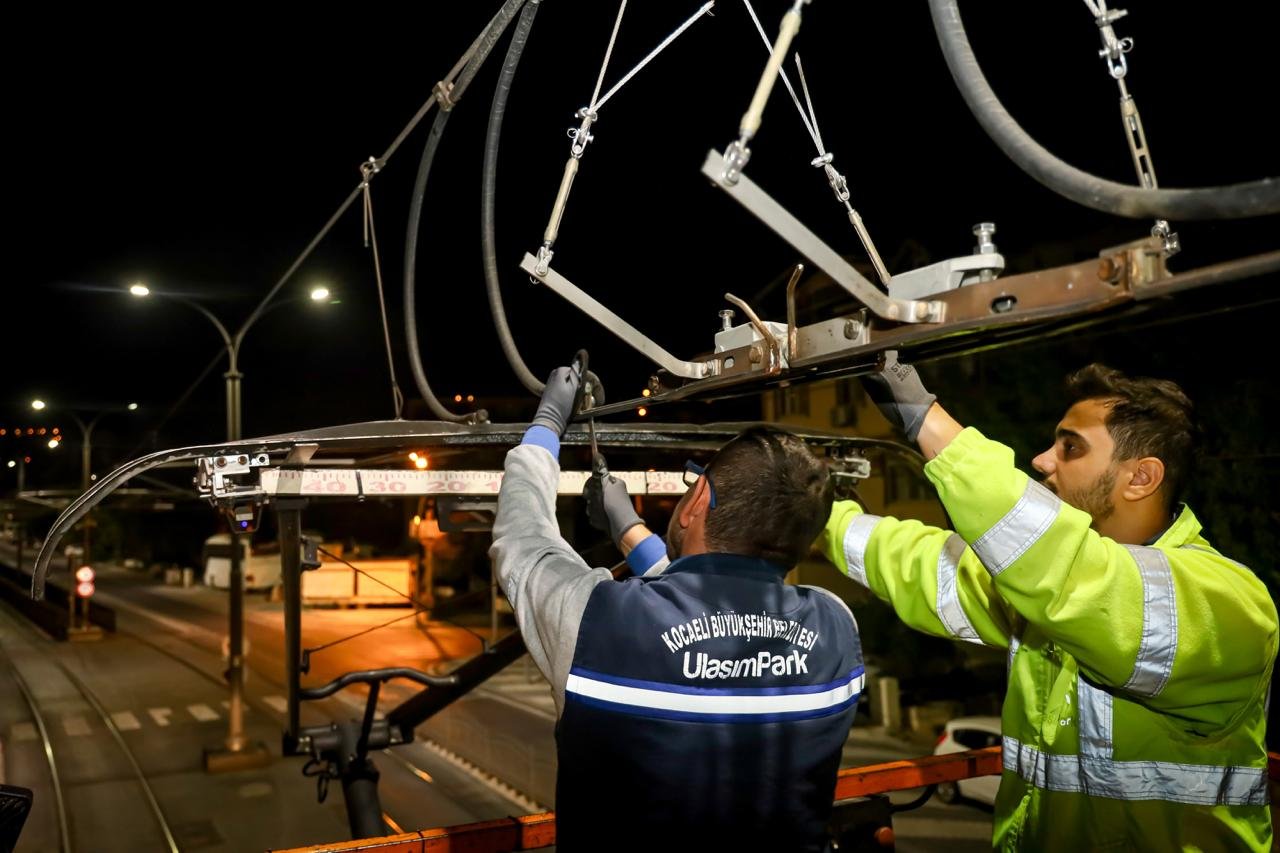 Tramvayda 7/24 durmaksızın hizmet