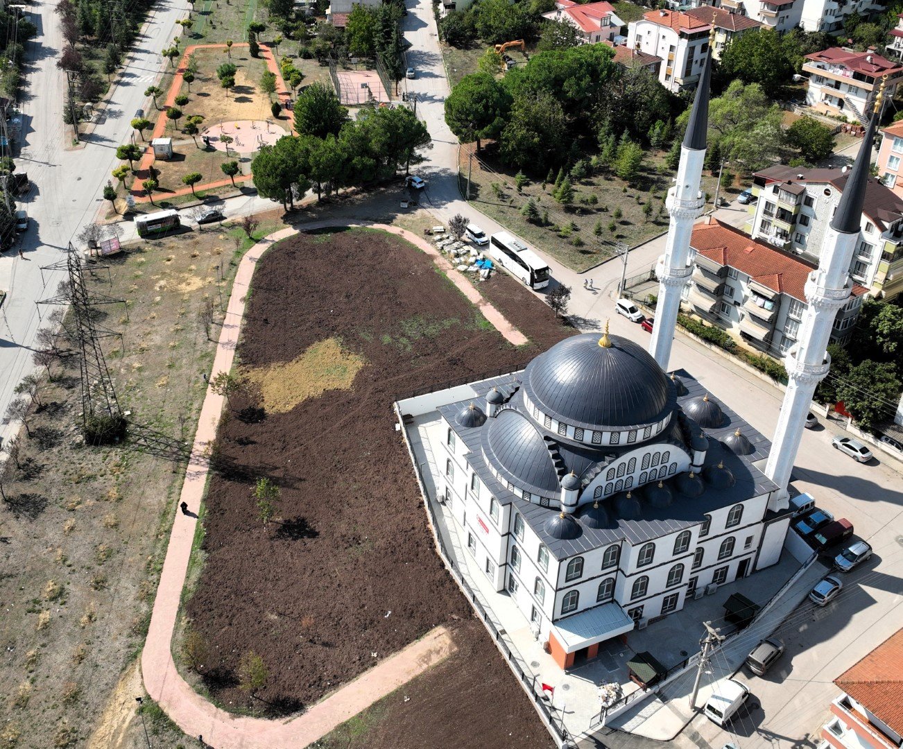 Yeşilova Boğaziçi Camii estetik bir görünüm kazandı