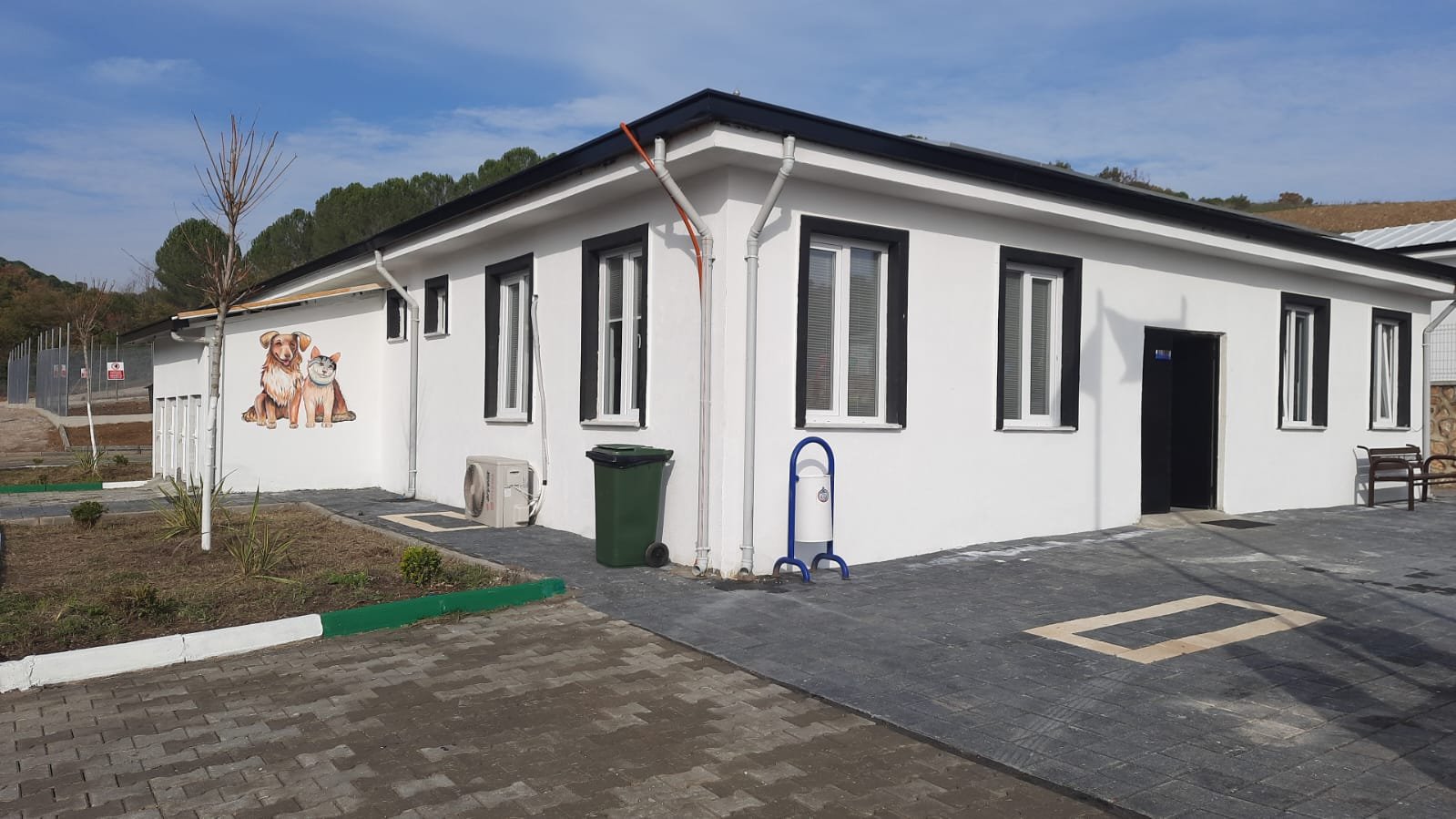 Orhangazi Sokak Hayvanları Barınma ve Rehabilitasyon Merkezi Açıldı