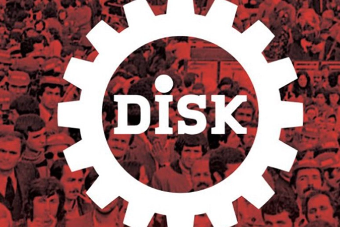 DİSK-AR raporuna göre Türkiye'de geniş tanımlı işsizlik oranının Avrupa Birliği ortalamasının 2,4 katı olduğu vurgulanıyor.