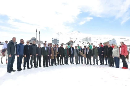 Kayseri Erciyes'te düzenlenen Türkiye'nin ilk Kökbörü Oyunları'ndan genel görünüm