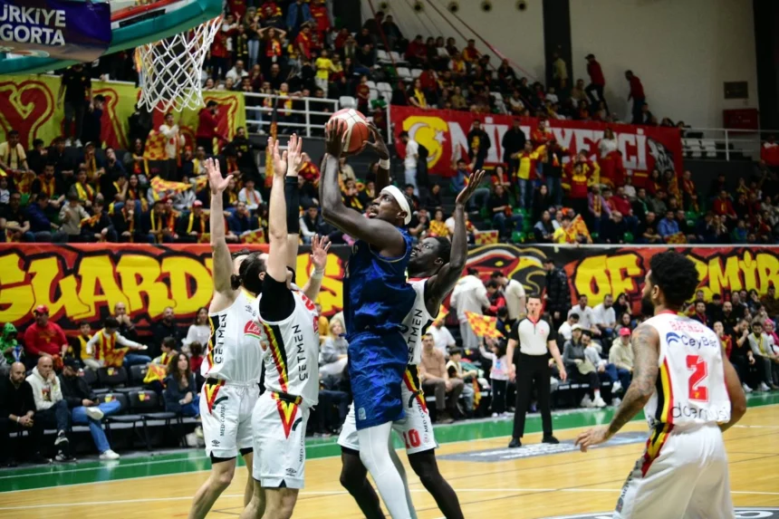Çayırova Belediyesi basketbol takımı, Göztepe deplasmanından galip ayrıldı ve liderliğini sürdürdü