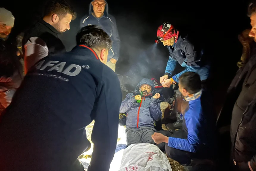 Kahramanmaraş Engizek Yaylası'nda kurtarılan 8 dağcı