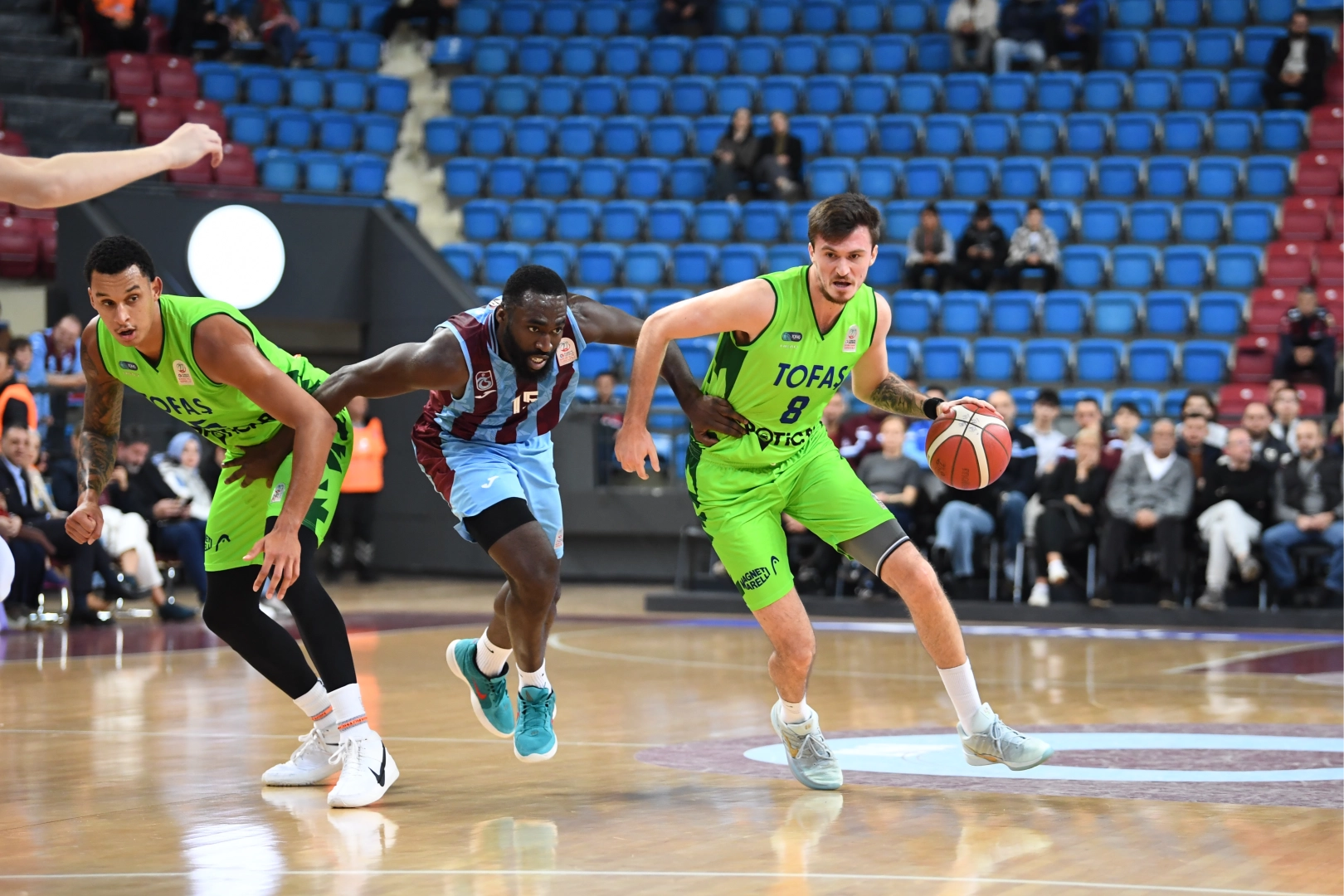 TOFAŞ Basketbol Takımı'nın Trabzonspor Basketbol ile oynayacağı lig maçı