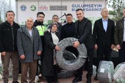 Bursa Büyükşehir Belediyesi çiftçilere hibeli damla sulama borusu ve sıvı gübre desteği veriyor