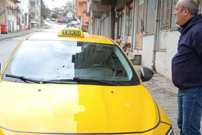 Akçakoca'da yaşanan silahlı saldırı olayına ilişkin şüphelinin sabıka kaydı detayları