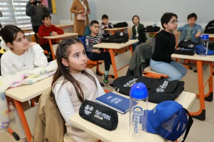 Gebze Cevher Çocuk Projesi açılışında protokol üyeleri