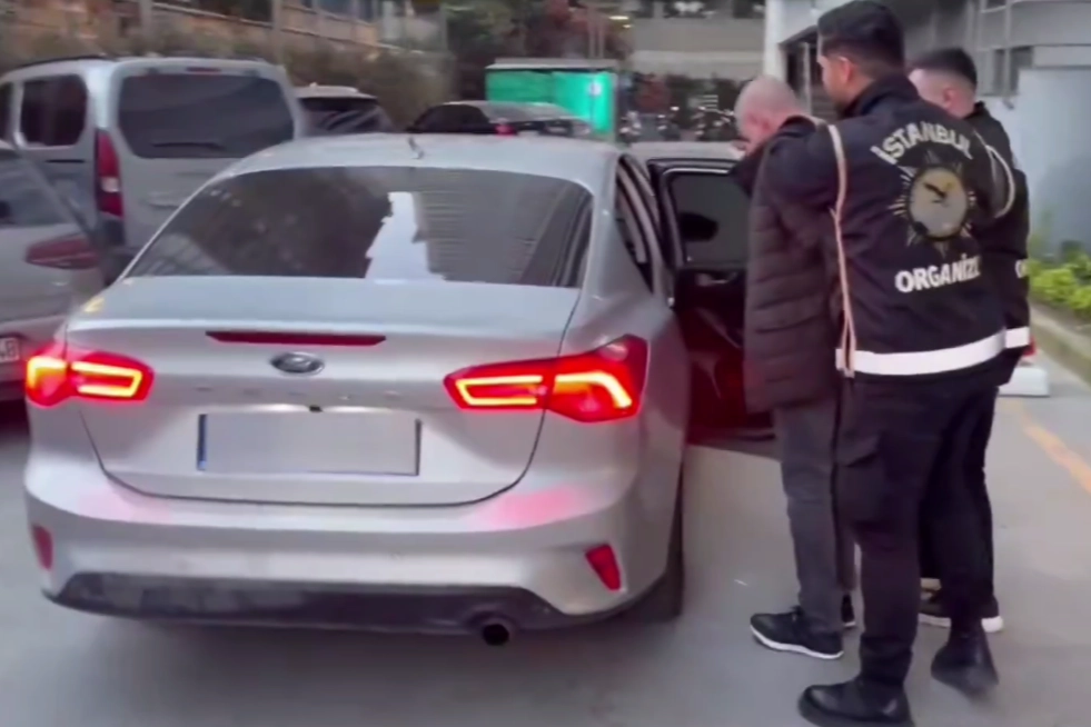 İstanbul Emniyet Müdürlüğü organize suç örgütlerine yönelik operasyon düzenledi.