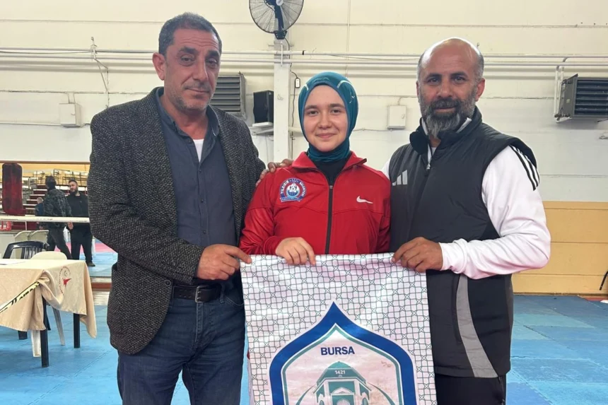 Rümeysa Karagöz, milli taekwondo takımı sporcusu, Avrupa Şampiyonası'na seçildi