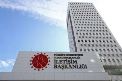 İstanbul Yapı Kredi Plaza önündeki saldırı sonrası güvenlik güçleri