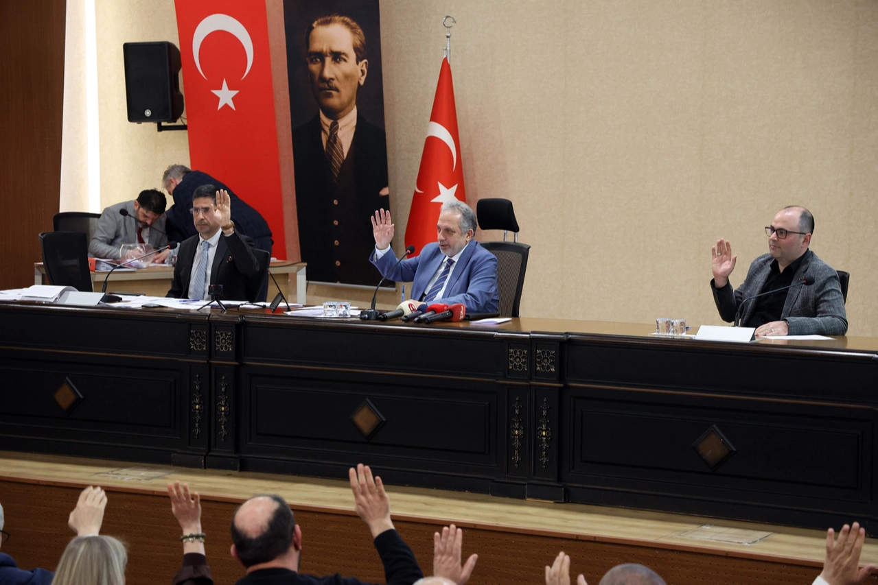 Talas Belediye Meclisi toplantısı ve faaliyet raporu onayı