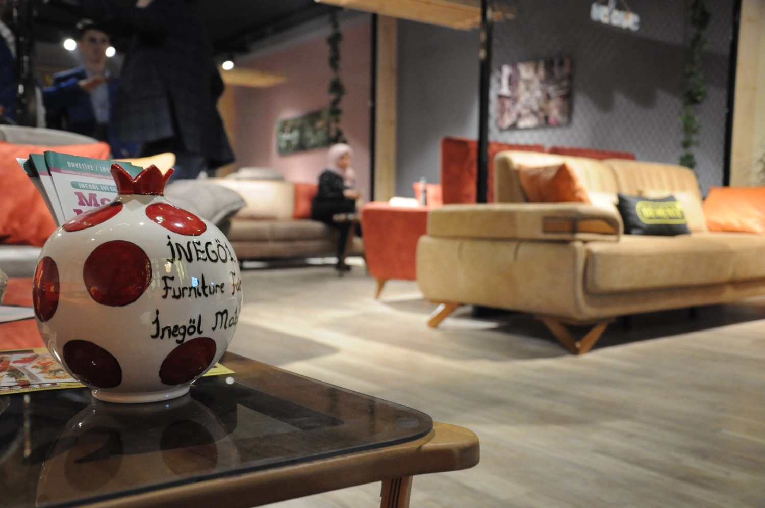 İnegöl Mobilya Fuarı açılış hazırlıkları ve mobilya trendleri
