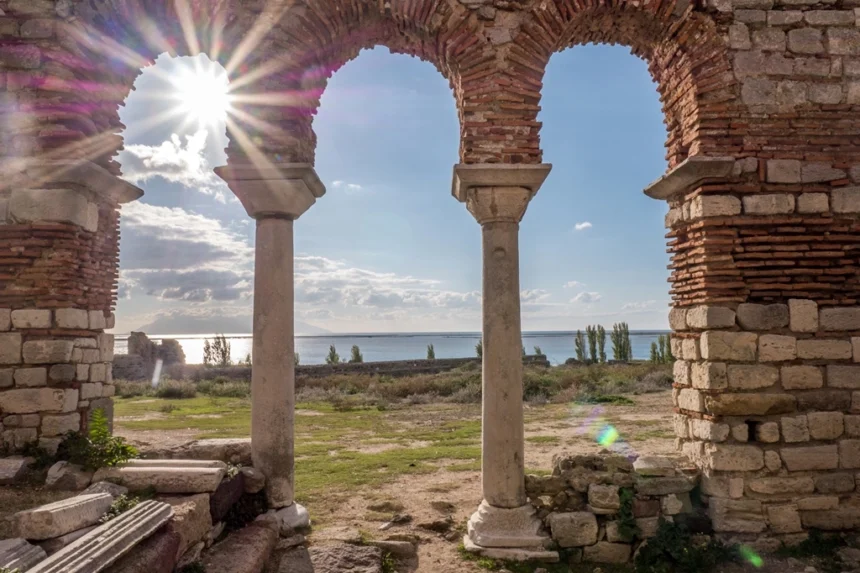 Enez Kalesi restorasyonuna ayrılan düşük bütçe eleştirisi