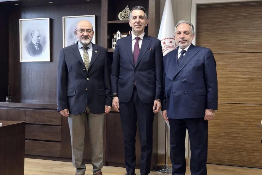 Talas Belediye Başkanı Mustafa Yalçın ve Milletvekili Dr. Murat Cahid Cıngı'nın Ankara'da Çevre Ajansı yetkilileriyle Talas İklim Müzesi projesi için görüşmesi