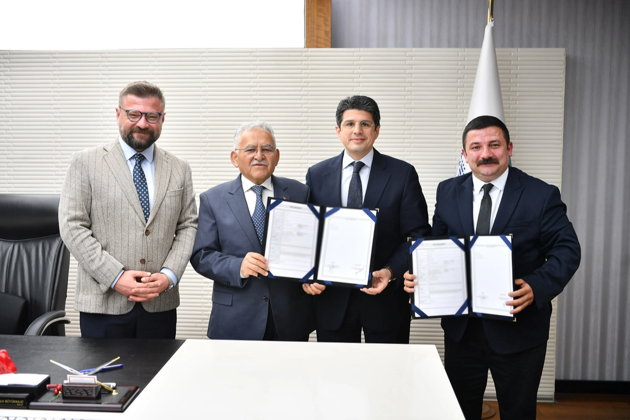 Erciyes Kayak Merkezi'ne inşa edilecek Türkiye'nin en uzun dağ kızağı tesisini gösteren görsel