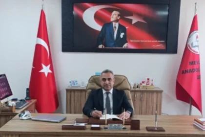 Batman Mevlana Anadolu Lisesi'nin öğrencilere yönelik hizmete sunduğu online rehberlik sistemi