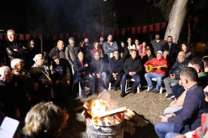 İzmir Meslek Fabrikası nöbeti ve halk desteği