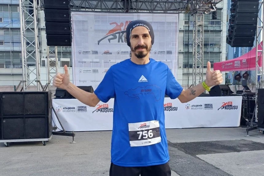 Keşanlı atlet Alper Elmas, Ataşehir Ata Koşusu'nda birinci oldu