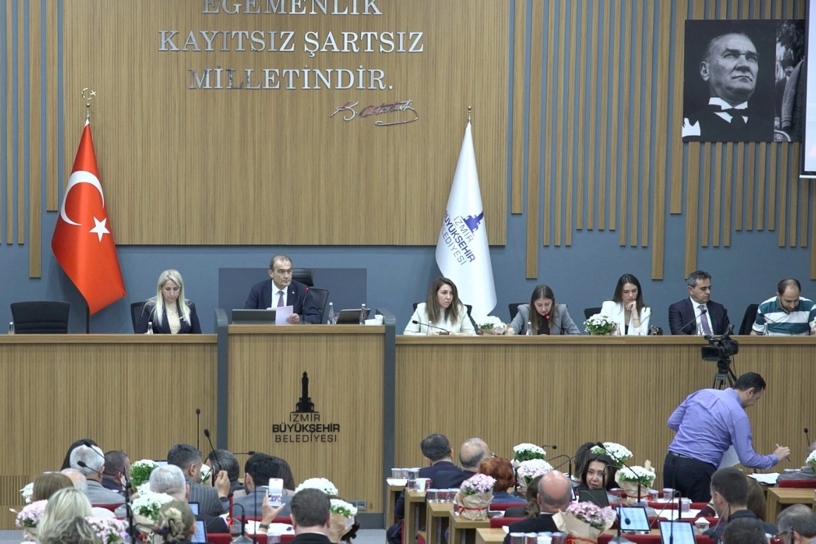 İzmir'de sürdürülebilir turizm işletmelerine yönelik İZSU'dan su faturalarında indirim kararı