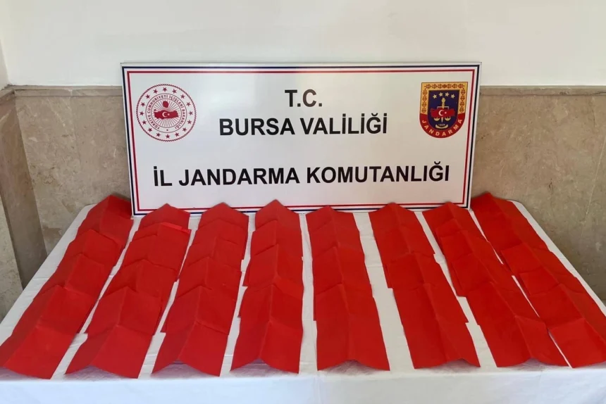 Bursa'da 46 bin içimlik sentetik uyuşturucu ele geçirildi operasyonu