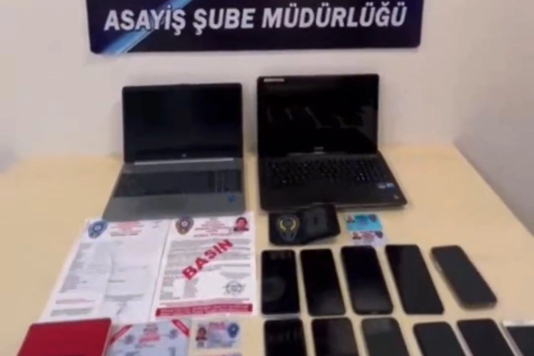 Bilecik'te MİT görevlisi gibi davranarak dolandırıcılık yapan çeteye yönelik operasyon