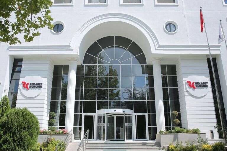 Rekabet Kurulu'ndan Hobi Kozmetik ve RA Pazarlama'ya yeniden satış fiyatı belirleme iddiasıyla soruşturma