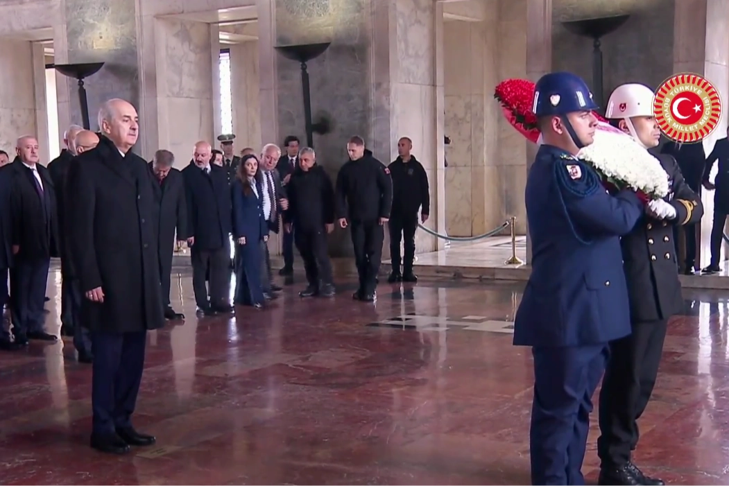 TBMM Başkanı Numan Kurtulmuş ve devlet erkanı Anıtkabir'de Milli Egemenlik ve Çocuk Bayramı'nı kutluyor