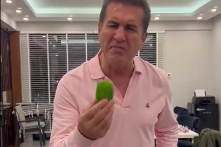 CHP Milletvekili Mustafa Sarıgül hayat pahalılığına dolma üzerinden tepki gösteriyor.