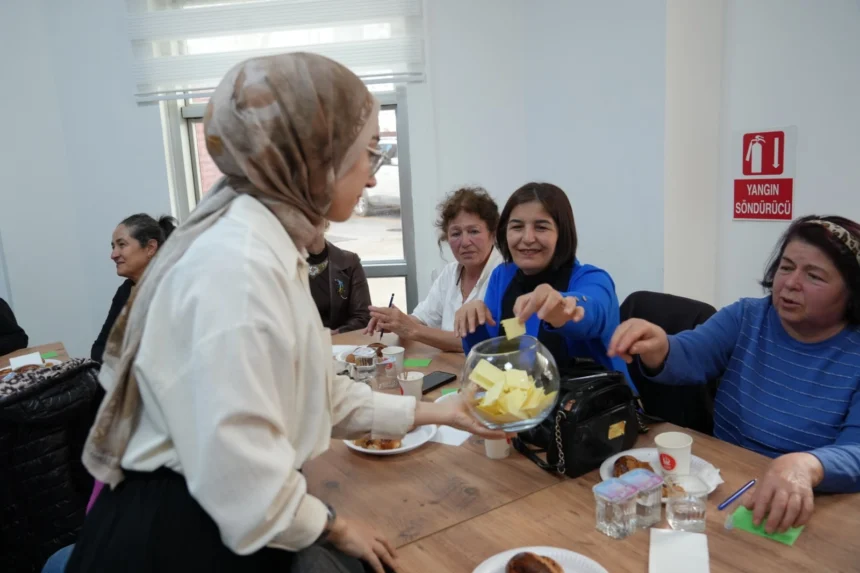 Keçiören'de kadınlara yönelik psikososyal destek programı buluşması