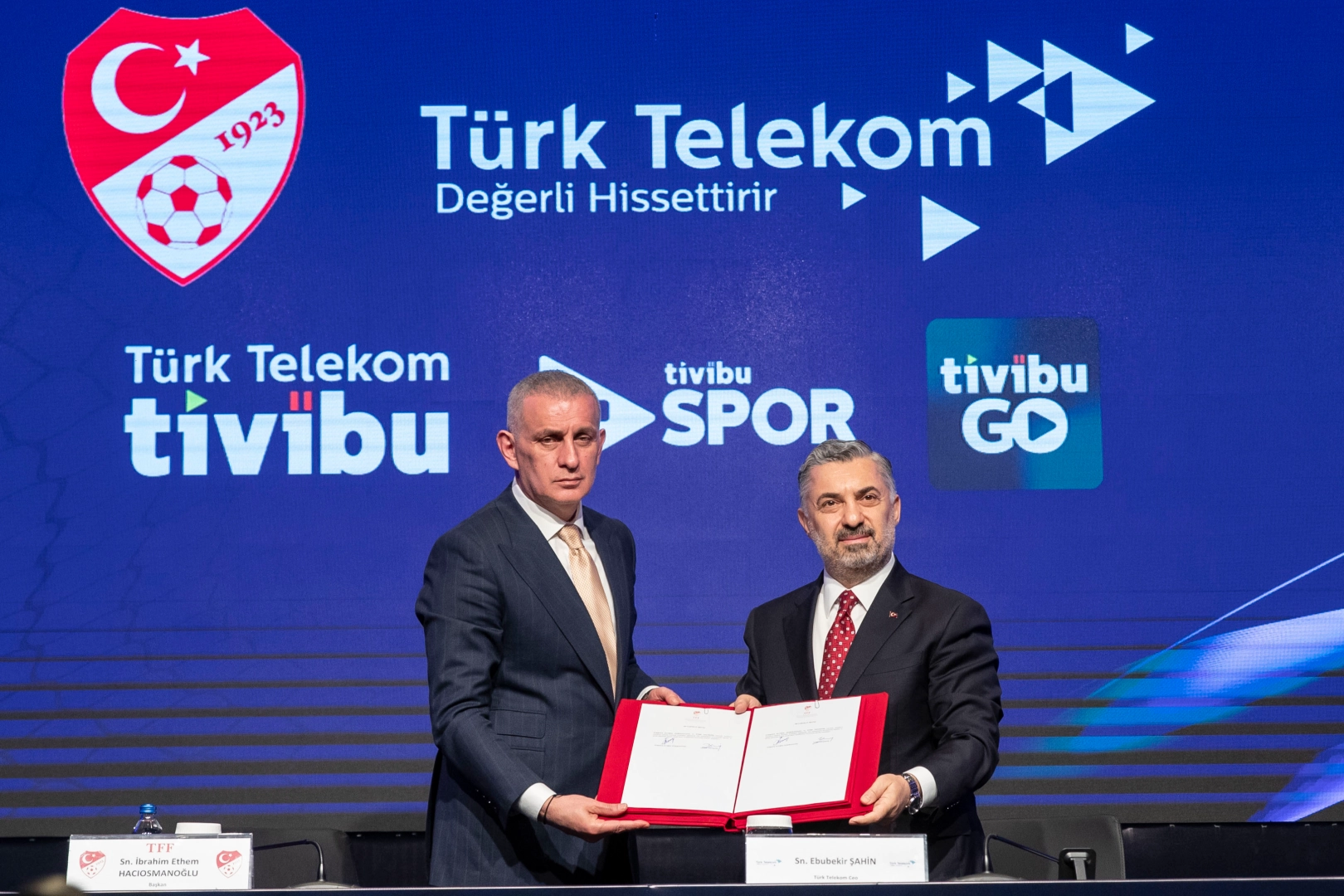 Nesine 2. ve 3. Lig maçlarının Tivibu Spor'da yayınlanacağını gösteren görsel