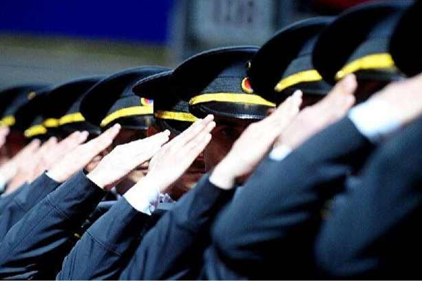 Subay ve astsubay atama yönetmeliği değişikliği hakkında bilgi veren görsel