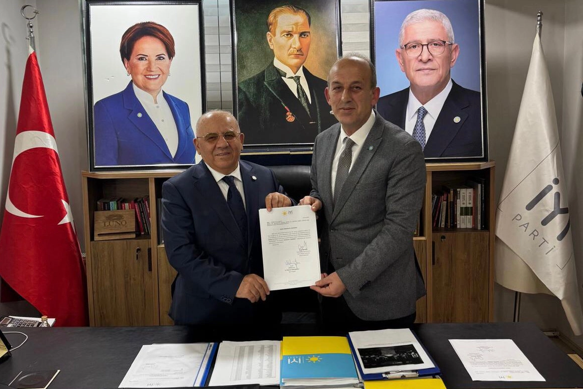 İYİ Parti Bursa Osmangazi ve Nilüfer ilçe başkanlıklarına yapılan atamaları gösteren görsel