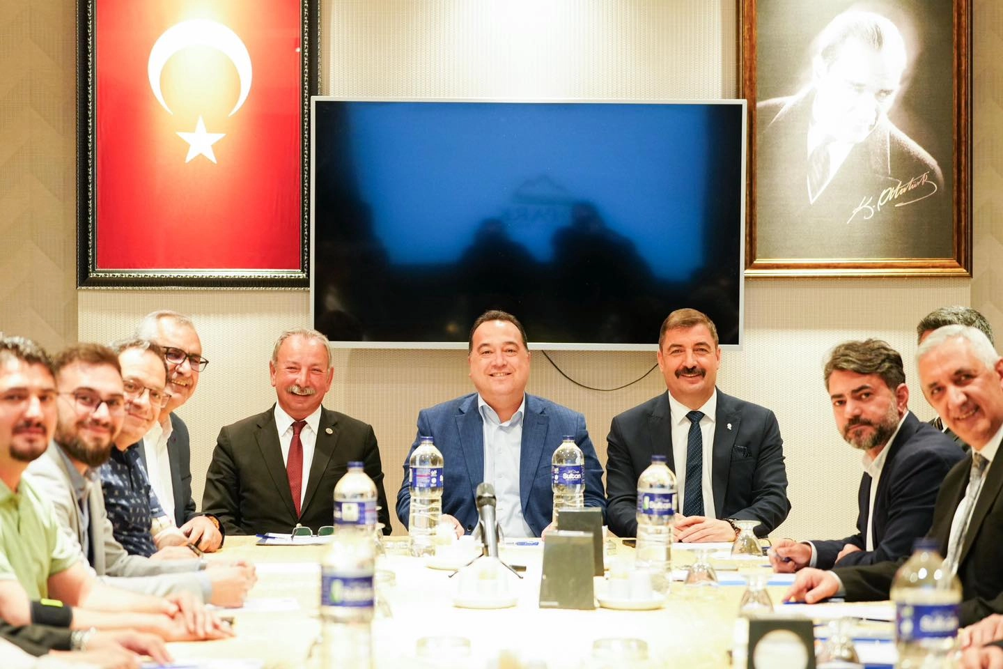 Jeopark Belediyeler Birliği'nin Salihli'deki meclis toplantısı ve yeni yönetiminin seçilmesi