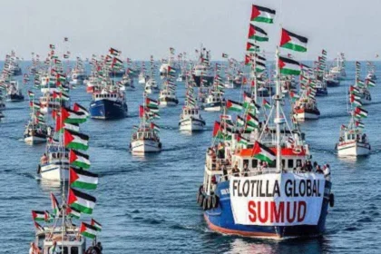 Kocaeli Belediye Başkanı Tahir Büyükakın, İsrail'in Sumud Filosu'na saldırısına tepki gösteriyor.
