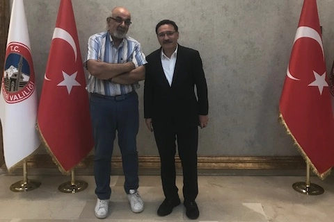 Kayseri Valisi Gökmen Çiçek'in gençlere yönelik duyurduğu 5 proje