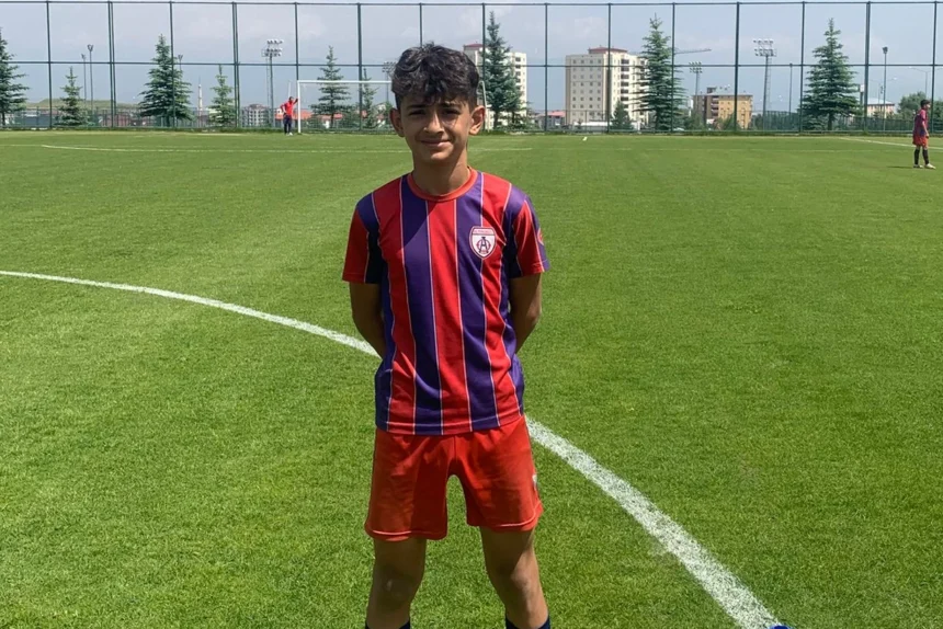 Yeşil Artvinsporlu Miraç Değirmenci, U14 Milli Takımı'nın İspanya kadrosunda yer aldı