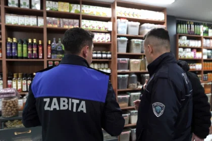 Melikgazi zabıta ekipleri kasap ve baharatçılarda denetim yapıyor