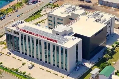 Hemşireye verilen görev yerini terk cezası mahkemeden döndü