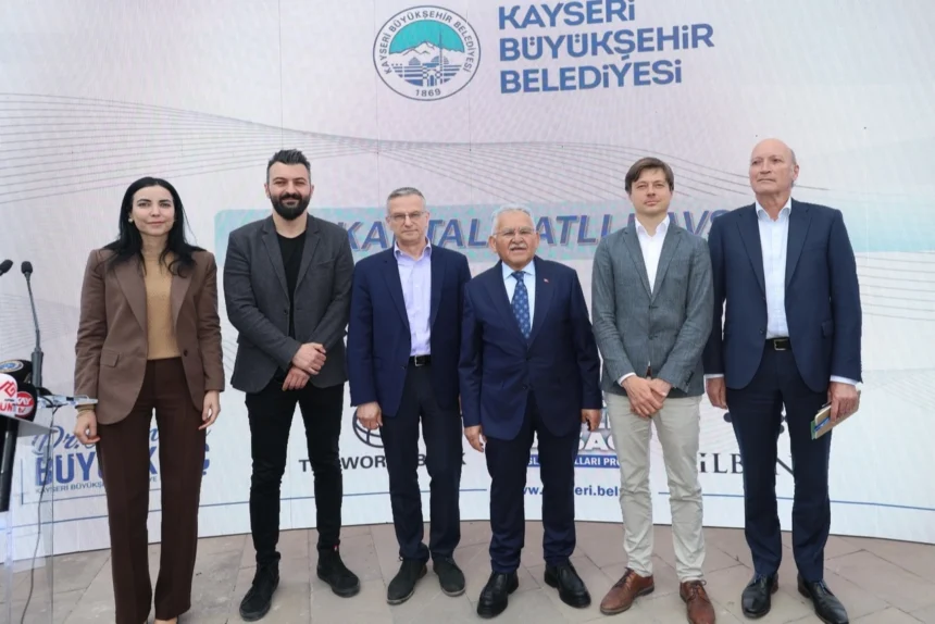 Kayseri Entegre Katı Atık Projesi için Dünya Bankası yetkilileriyle yapılan toplantı