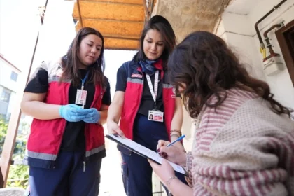 Denizli Büyükşehir Belediyesi tarafından ücretsiz HPV aşısı uygulaması başlatıldı.